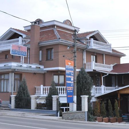 Kompleks Fontana Vladičin Han Exterior foto