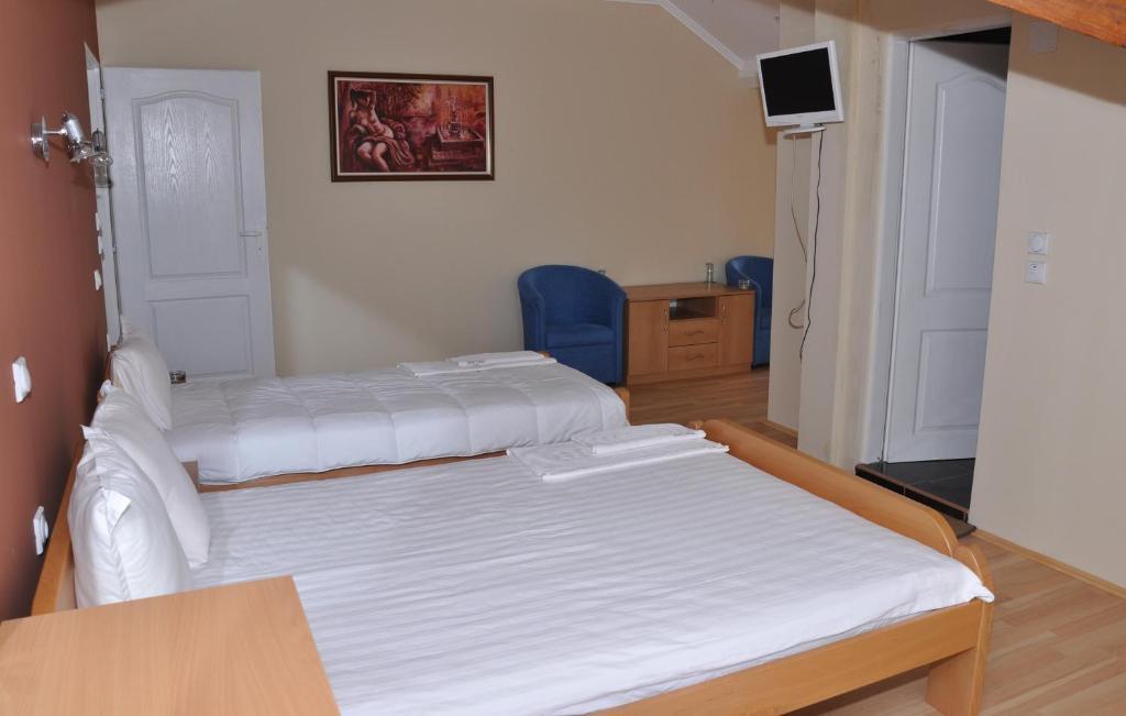 Kompleks Fontana Vladičin Han Zimmer foto