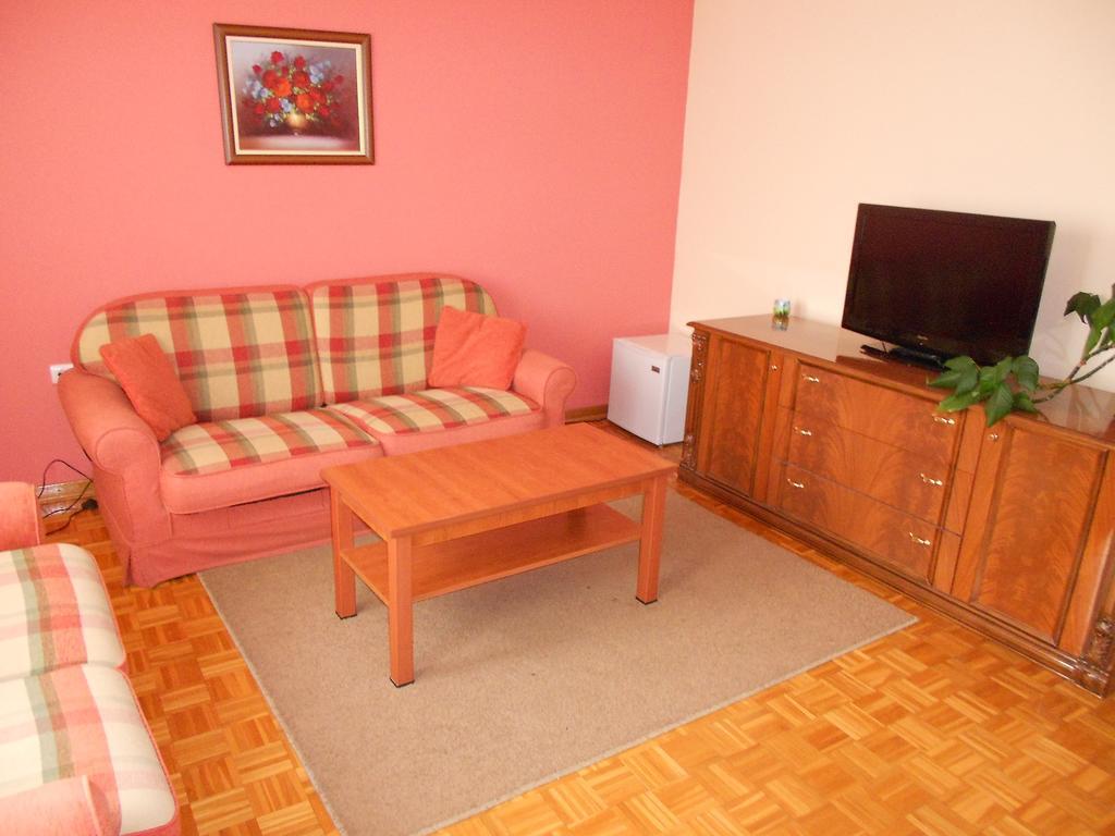 Kompleks Fontana Vladičin Han Exterior foto